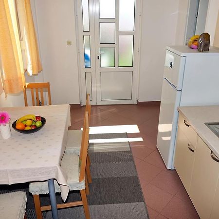 Roza Apartment Baska Voda Exterior photo