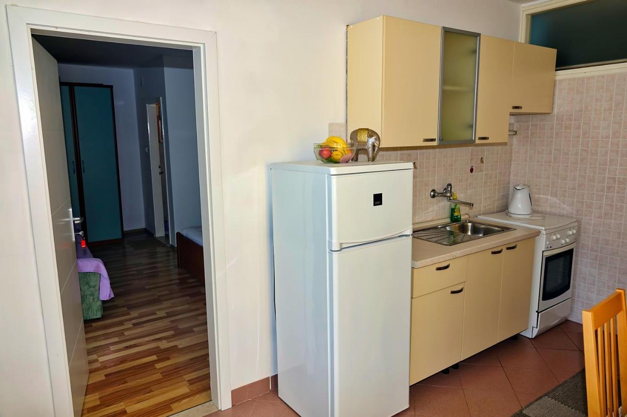 Roza Apartment Baska Voda Exterior photo